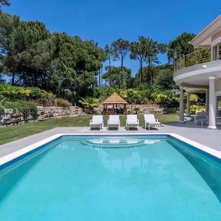 4 Bedroom In Quinta Do With Golf Views Semesterbostad